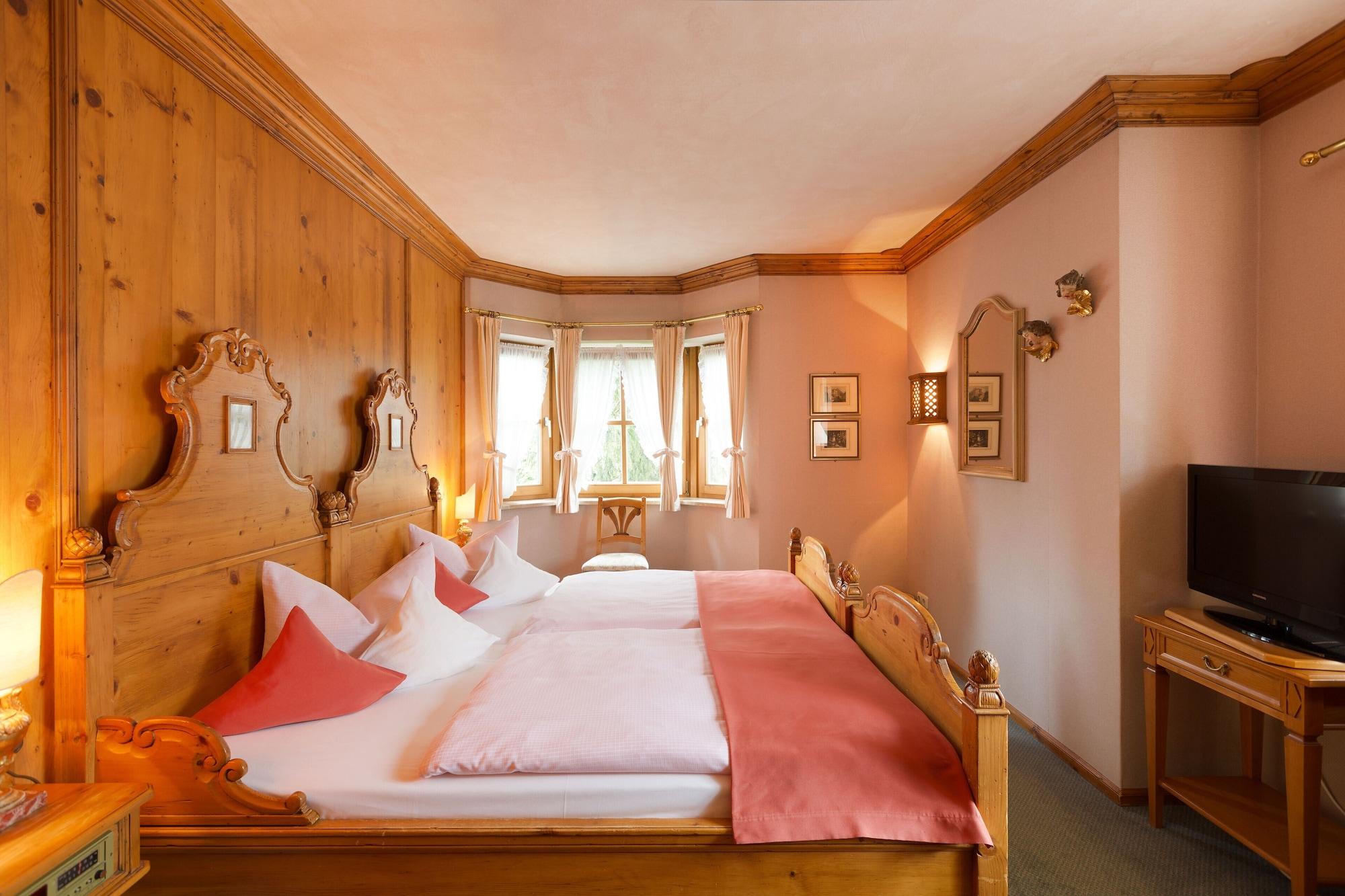 Reindl'S Partenkirchener Hof การ์มิช-พาร์เทนเคียร์เชน ภายนอก รูปภาพ